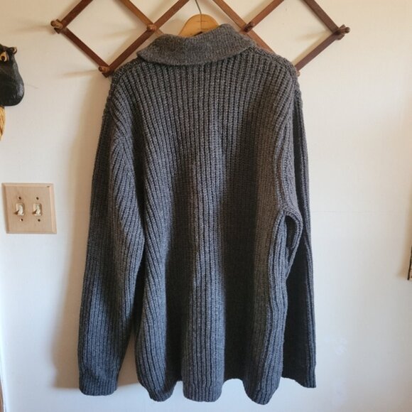 L.L. Bean 100% Lambs Woold Cardigan Button Gray Knit Sweater XXL Tall - Picture 6 of 7
